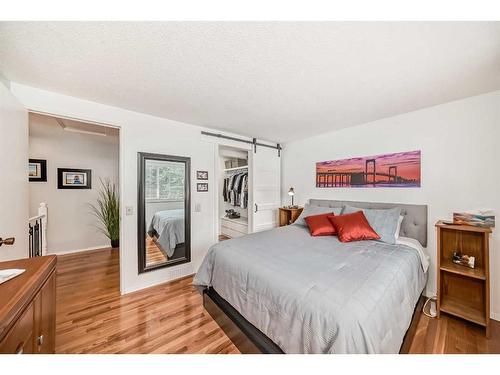 420 Whitehorn Place Ne, Calgary, AB - Indoor Photo Showing Bedroom