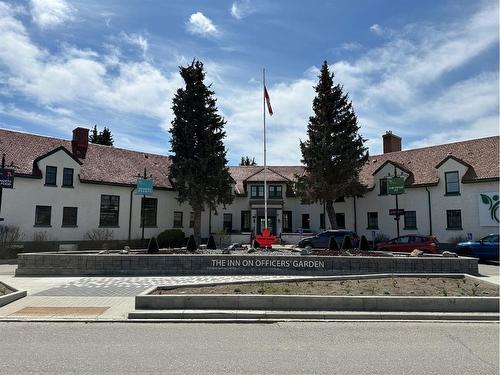 403-370 Dieppe Drive Sw, Calgary, AB - Outdoor With Facade