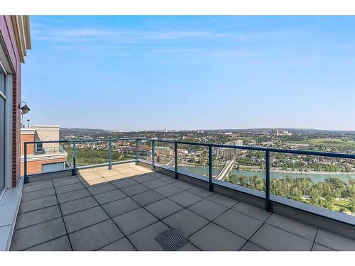 2801-910 5 Avenue Sw, Calgary, AB - Outdoor With View