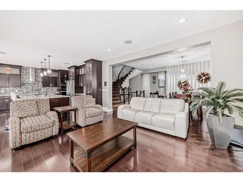 156 Auburn Sound Manor Se, Calgary, AB - Indoor Photo Showing Living Room