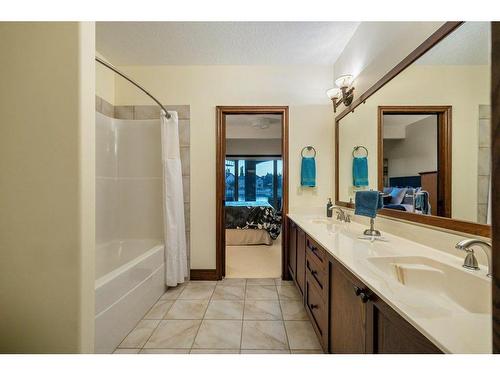 64 Heritage Lake Drive, Heritage Pointe, AB - Indoor Photo Showing Bathroom