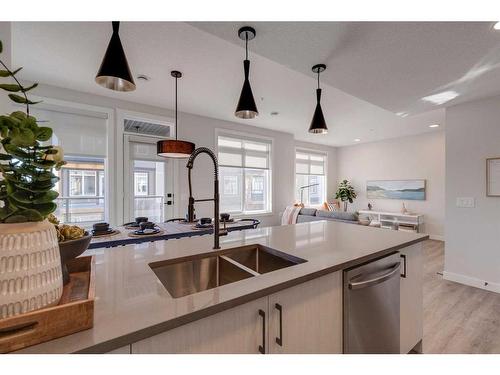 14778 1 Street Nw, Calgary, AB - Indoor Photo Showing Kitchen With Double Sink