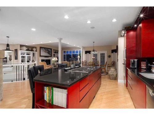 331 Diamond Willow Point, Rural Rocky View County, AB - Indoor Photo Showing Kitchen