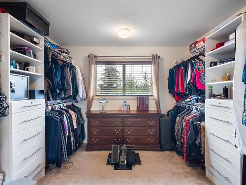 8990 9 Avenue Sw, Calgary, AB - Indoor With Storage