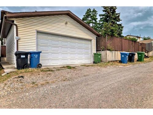 36 Edgehill Drive Nw, Calgary, AB - Outdoor With Exterior