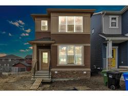 131 Amblefield Avenue NW Calgary, AB T3P 2B8