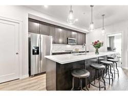 506-71 Shawnee Common SW Calgary, AB T2Y 0R2