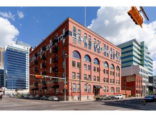 306-240 11 Avenue Sw, Calgary, AB - Outdoor With Facade