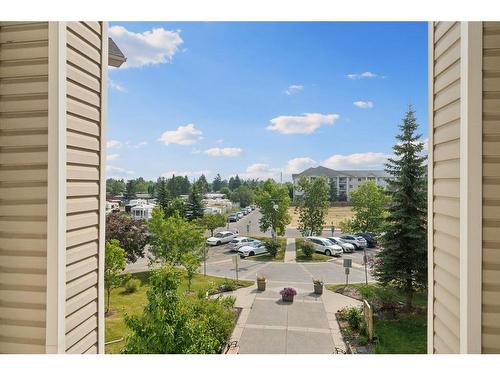 317-1717 60 Street Se, Calgary, AB - Outdoor