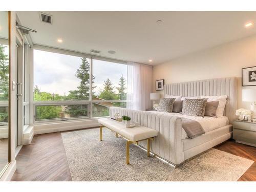 114-8445 Broadcast Avenue Sw, Calgary, AB - Indoor Photo Showing Bedroom