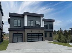 25 Timberline Court SW Calgary, AB T3H 6C8