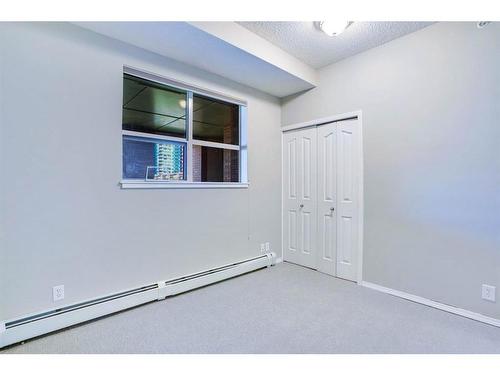 316-1053 10 Street Sw, Calgary, AB - Indoor Photo Showing Other Room