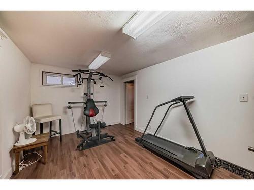 3379 Breton Close Nw, Calgary, AB - Indoor Photo Showing Gym Room