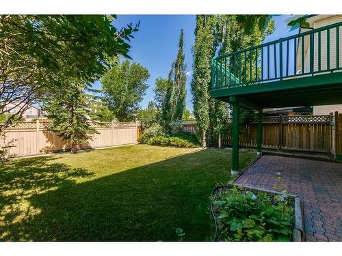 88 Sceptre Close Nw, Calgary, AB - Outdoor With Backyard