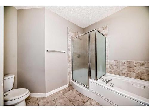 214-20 Discovery Ridge Close Sw, Calgary, AB - Indoor Photo Showing Bathroom