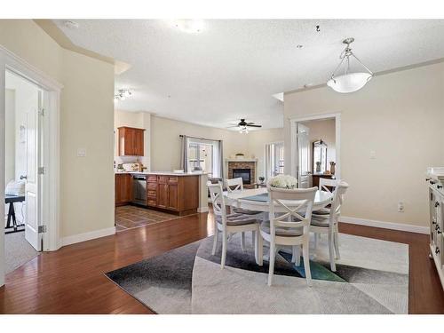 404-20 Discovery Ridge Close Sw, Calgary, AB - Indoor Photo Showing Dining Room