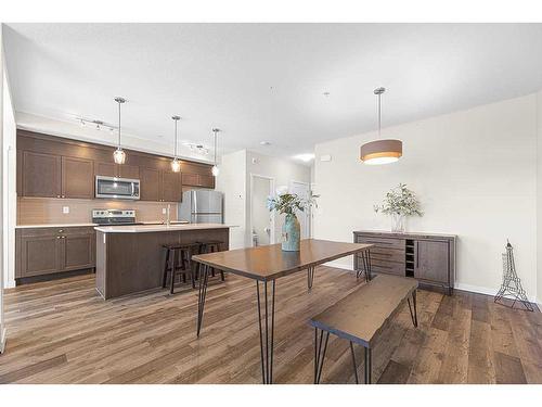 16-30 Shawnee Common Sw, Calgary, AB - Indoor Photo Showing Laundry Room