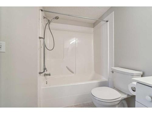 1203-928 Arbour Lake Road Nw, Calgary, AB - Indoor Photo Showing Bathroom