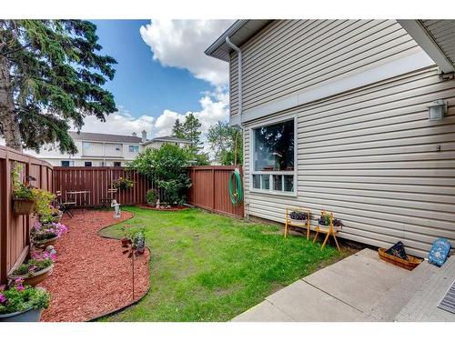 25-1155 Falconridge Drive Ne, Calgary, AB - Outdoor With Exterior