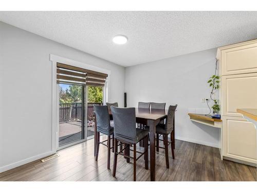 315 Saddlecreek Point Ne, Calgary, AB - Indoor Photo Showing Dining Room