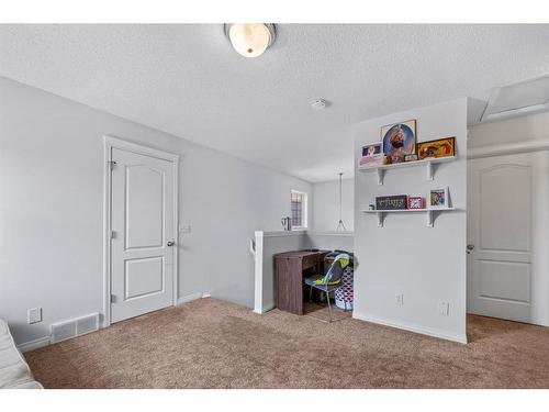 315 Saddlecreek Point Ne, Calgary, AB - Indoor