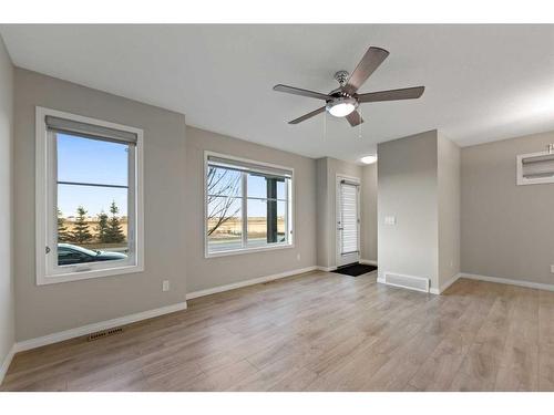 20 Cityside Park Ne, Calgary, AB - Indoor Photo Showing Other Room