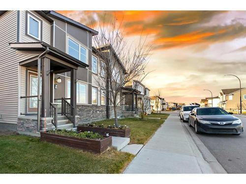 20 Cityside Park Ne, Calgary, AB - Outdoor