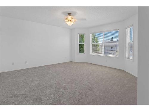 174 Prestwick Estate Way Se, Calgary, AB - Indoor Photo Showing Other Room