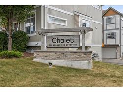 4-300 Evanscreek Court NW Calgary, AB T3P 0B6