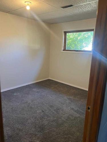 27 Barner Avenue, Red Deer, AB - Indoor Photo Showing Other Room