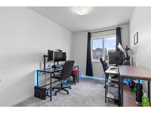 857 Mahogany Boulevard Se, Calgary, AB - Indoor Photo Showing Office