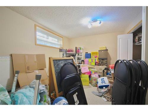 307 Appleglen Place Se, Calgary, AB - Indoor