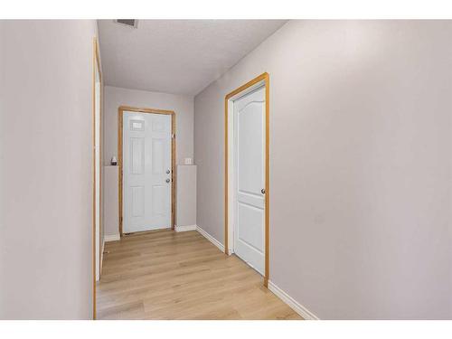 6 Halsall Street, Sylvan Lake, AB - Indoor Photo Showing Other Room