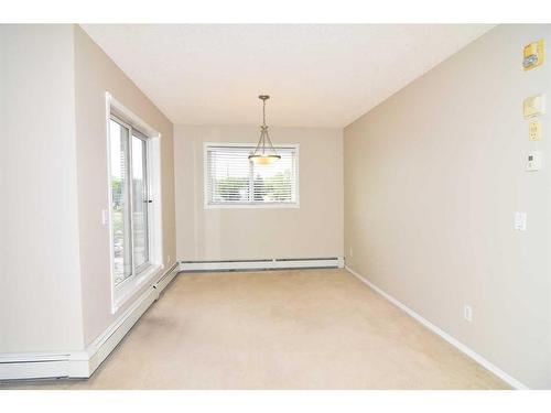 211-270 Shawville Way Se, Calgary, AB - Indoor Photo Showing Other Room