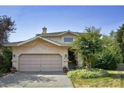 134 Mt Robson Close SE Calgary, AB T2Z 2E3