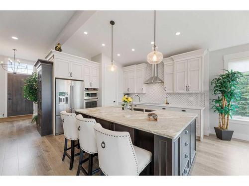 468 Muirfield Crescent, Lyalta, AB - Indoor Photo Showing Kitchen With Stainless Steel Kitchen With Upgraded Kitchen