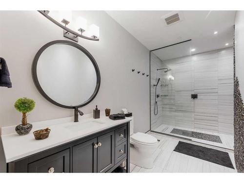 468 Muirfield Crescent, Lyalta, AB - Indoor Photo Showing Bathroom