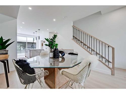 5-3404 8 Avenue Sw, Calgary, AB - Indoor Photo Showing Dining Room