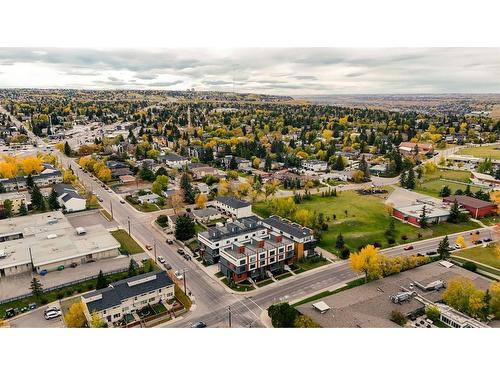 5-3404 8 Avenue Sw, Calgary, AB - Outdoor With View