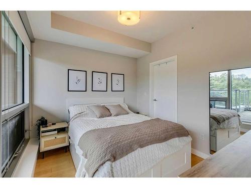 1302-1234 5 Avenue Nw, Calgary, AB - Indoor Photo Showing Bedroom