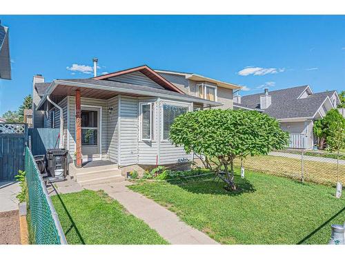 72 Martindale Crescent Ne, Calgary, AB - Outdoor