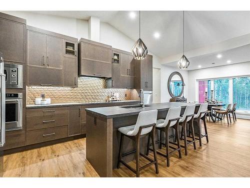 64228 306 Avenue West, Rural Foothills County, AB - Indoor Photo Showing Kitchen With Upgraded Kitchen