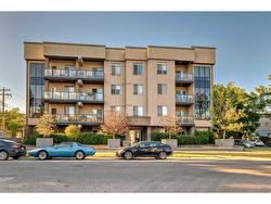 301-488 7 Avenue NE Calgary, AB T2E 0N2