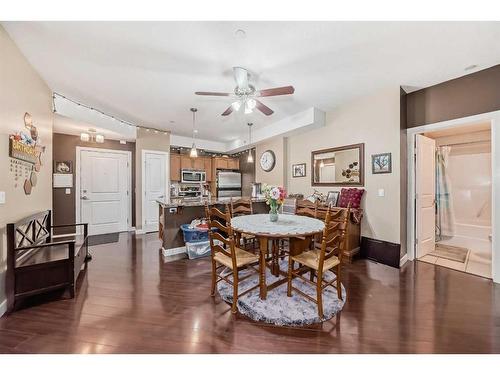 301-488 7 Avenue Ne, Calgary, AB - Indoor Photo Showing Dining Room