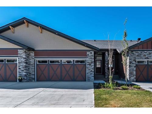 11 Wolf Crescent, Okotoks, AB - Outdoor