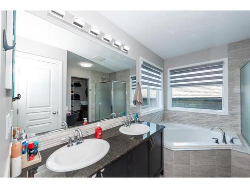 168 Nolanfield Way Nw, Calgary, AB - Indoor Photo Showing Bathroom