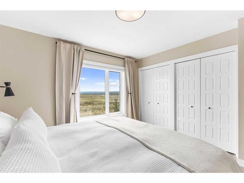 209 Livingston Common Ne, Calgary, AB - Indoor Photo Showing Bedroom