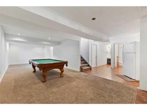 208 East Lakeview Place, Chestermere, AB - Indoor Photo Showing Other Room