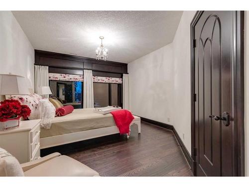 12 Westbluff Bay, Rural Rocky View County, AB - Indoor Photo Showing Bedroom