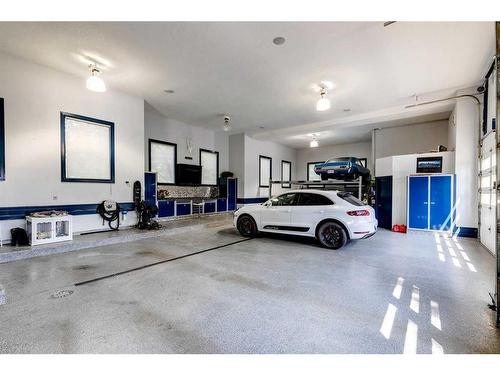 12 Westbluff Bay, Rural Rocky View County, AB - Indoor Photo Showing Garage